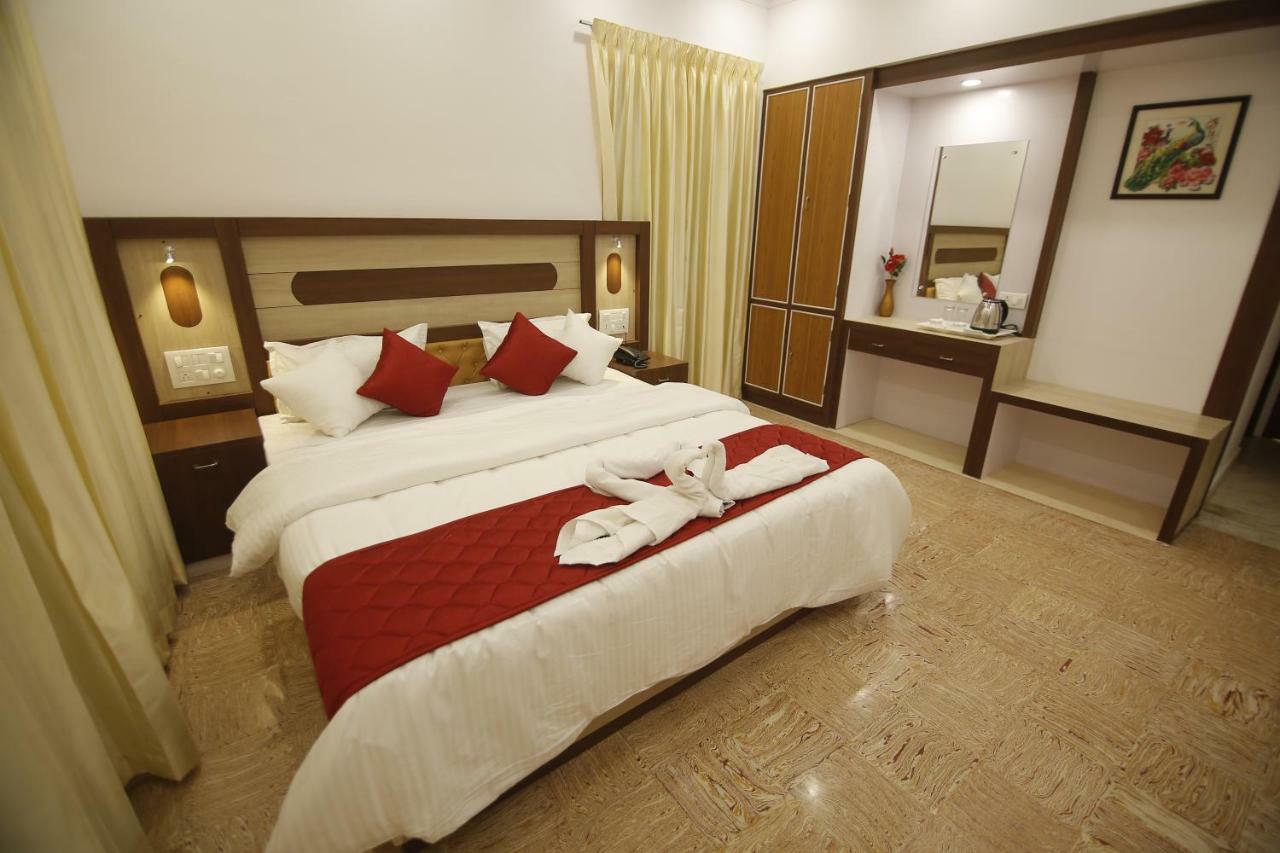 Spice Mount Heritage Resort Kattappana エクステリア 写真