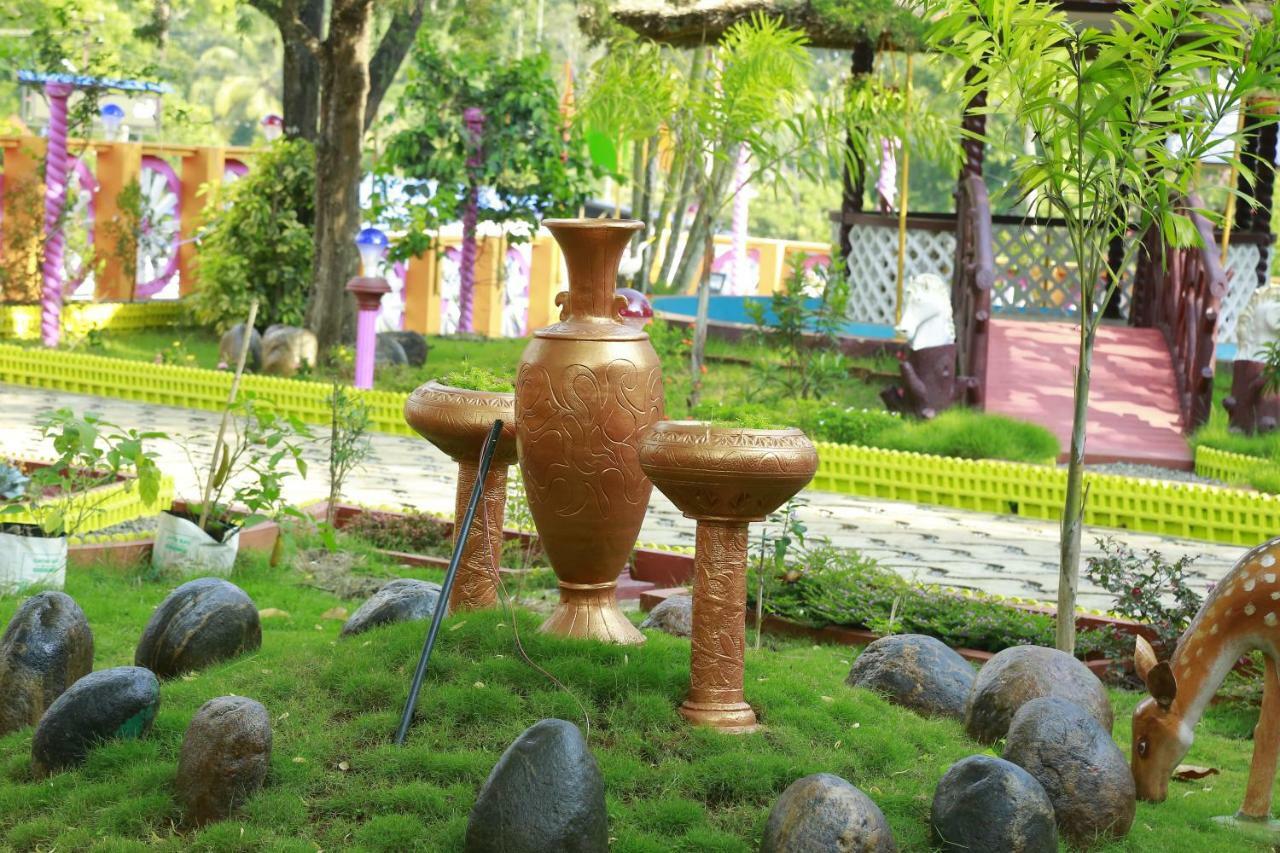 Spice Mount Heritage Resort Kattappana エクステリア 写真