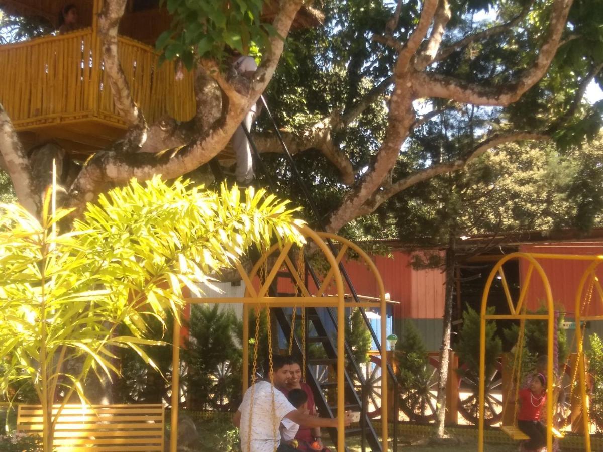 Spice Mount Heritage Resort Kattappana エクステリア 写真